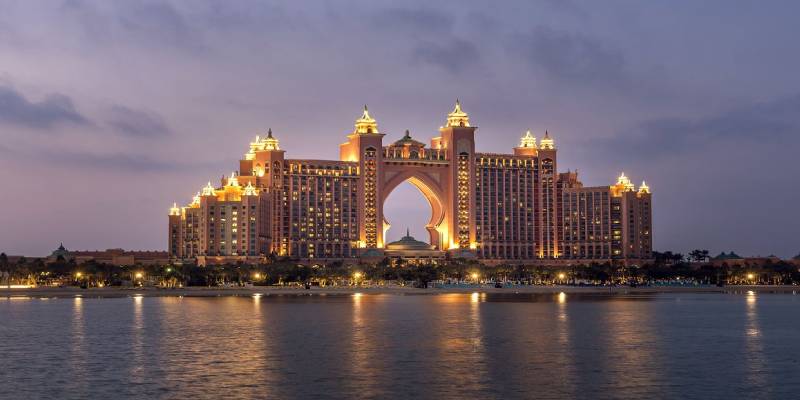 قوانین هتل‌های دبی چیست؟